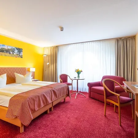 Centralhotel Остзебад Бинц