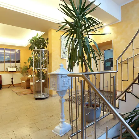 Centralhotel Hotel 3*
